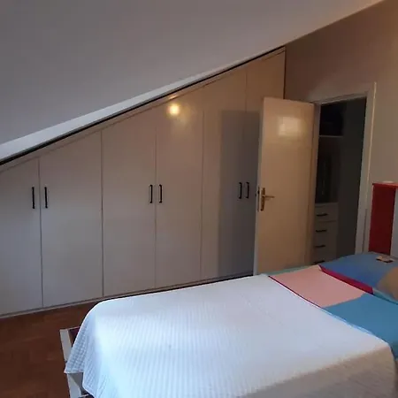 Escape To Bird's Nest In Buyukada Apartment *